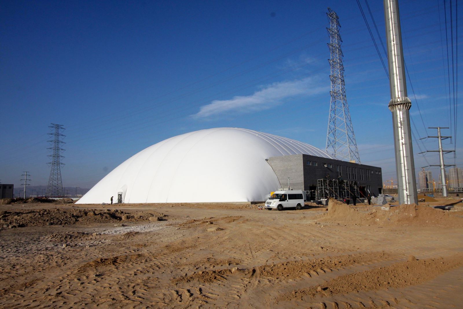 商業(yè)廣場膜結(jié)構(gòu)